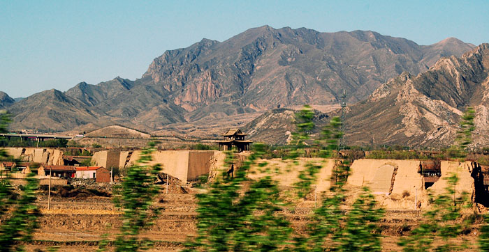 596-006.jpg, 120 KB