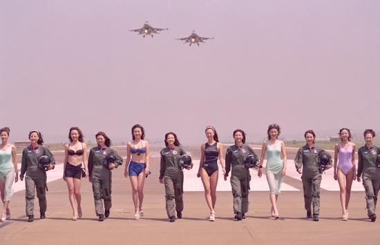 ���ͼ��鿴ԭʼ��С

����:  airforce.jpg
�鿴����: 363
��С:  87.0 KB