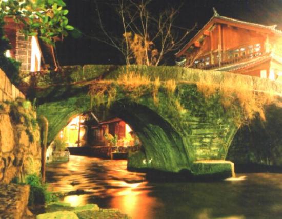 ͼ鿴ԭʼС

:  lijiang-stonebridge.jpg
鿴: 827
С:  55.0 KB