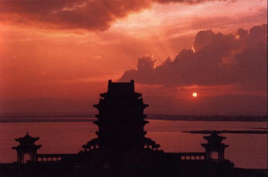 ͼ鿴ԭʼС

:  twg02.jpg
鿴: 182
С:  57.4 KB