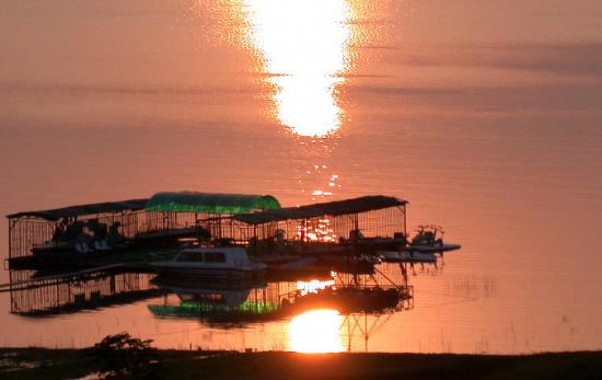 ���ͼ��鿴ԭʼ��С

����:  dscn8634lake3.jpg
�鿴����: 305
��С:  106.9 KB
