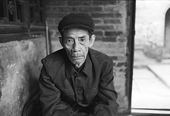 ���ͼ��鿴ԭʼ��С

����:  yang-shuo-bw-roll-1-69.jpg
�鿴����: 255
��С:  49.8 KB