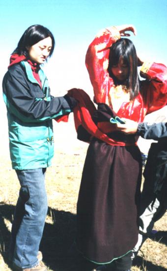 ���ͼ��鿴ԭʼ��С

����:  gansu2-s.jpg
�鿴����: 308
��С:  108.4 KB