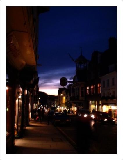 ���ͼ��鿴ԭʼ��С

����:  guildford highstreet--������1.jpg
�鿴����: 389
��С:  36.5 KB