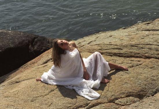���ͼ��鿴ԭʼ��С

����:  amelia_on_rocks10600.jpg
�鿴����: 342
��С:  67.0 KB