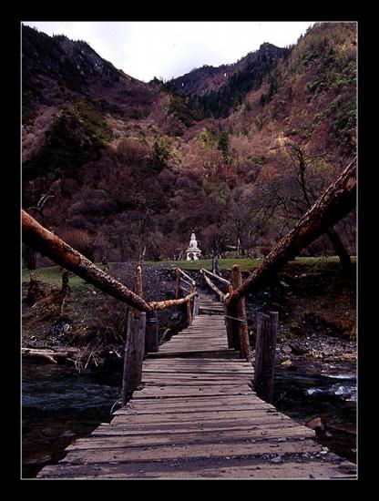 ���ͼ��鿴ԭʼ��С

����:  4girl-bridge.jpg
�鿴����: 372
��С:  174.0 KB