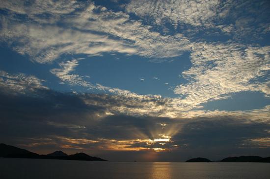 ���ͼ��鿴ԭʼ��С

����:  sunset001.jpg
�鿴����: 727
��С:  118.2 KB
